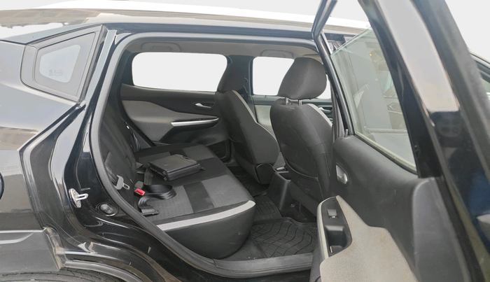 2024 Nissan MAGNITE  XE AMT EZ Shift, Petrol, Automatic, 17,720 km, interior