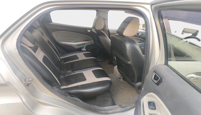 2013 Ford Ecosport TITANIUM 1.5L DIESEL, Diesel, Manual, 1,05,522 km, interior