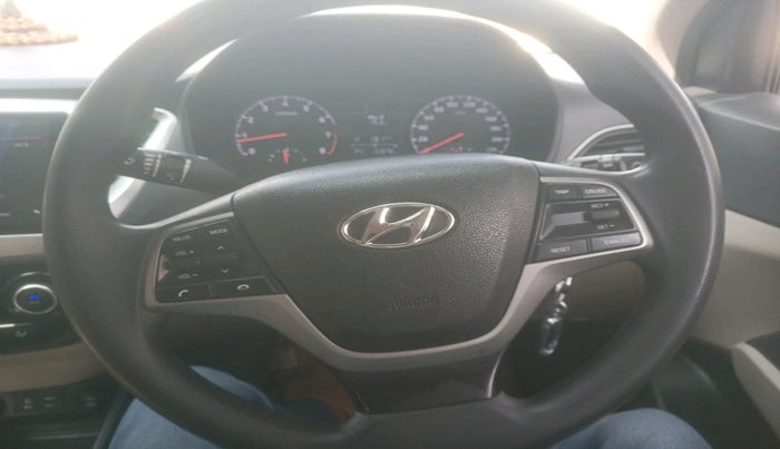 2019 Hyundai Verna 1.4 EX PETROL, Petrol, Manual, 62,878 km, interior