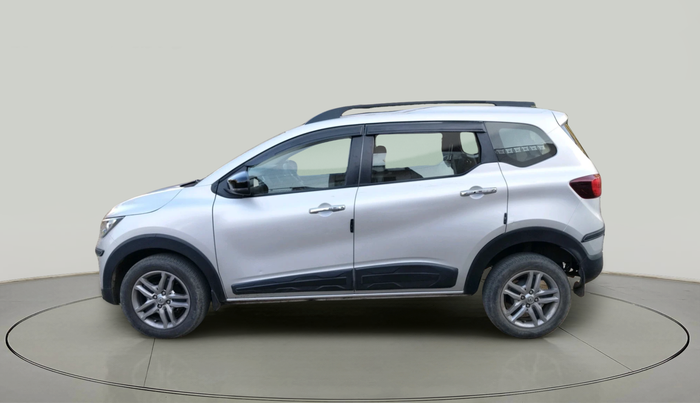 2023 Renault TRIBER RXZ, Petrol, Manual, 21,042 km, exterior