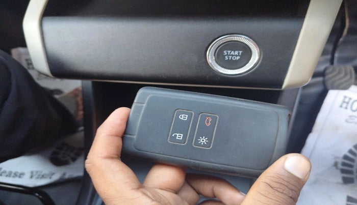 2023 Renault TRIBER RXZ, Petrol, Manual, 21,042 km, interior