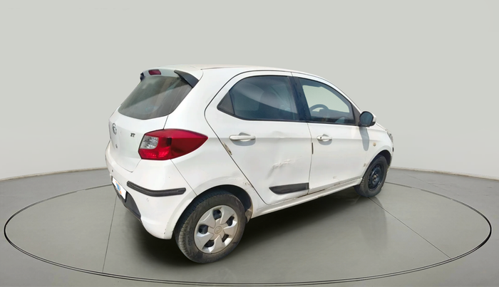 2016 Tata Tiago XT PETROL, Petrol, Manual, 61,300 km, exterior