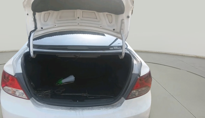 2012 Hyundai Verna FLUIDIC 1.6 CRDI SX, Diesel, Manual, 1,36,100 km, exterior