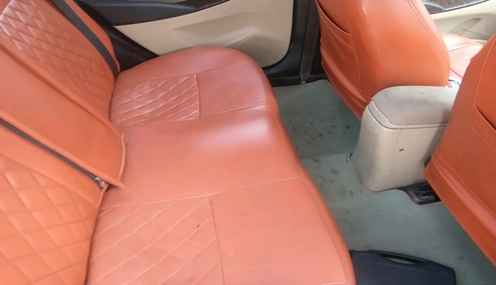 2012 Hyundai Verna FLUIDIC 1.6 CRDI SX, Diesel, Manual, 1,36,100 km, interior