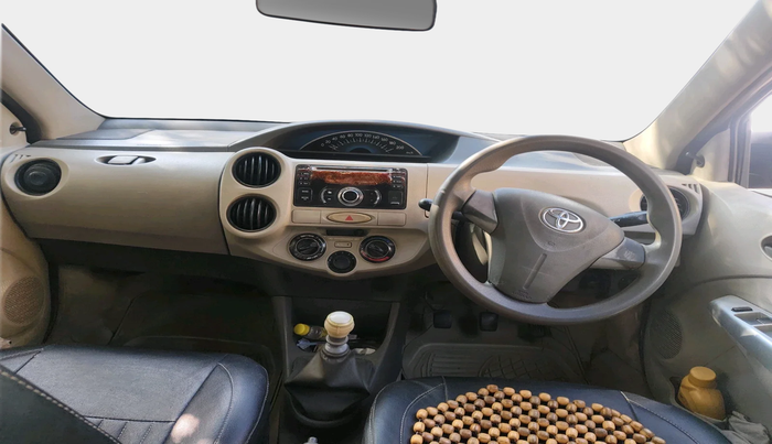 2013 Toyota Etios GD, Diesel, Manual, 1,31,857 km, interior