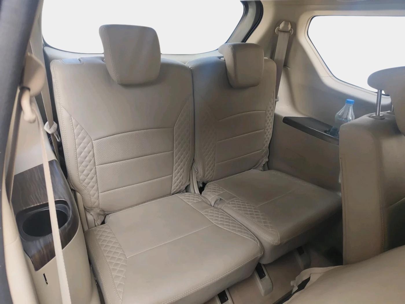 2021 Maruti Ertiga ZXI+ SHVS, Petrol, Manual, 25,496 km, interior