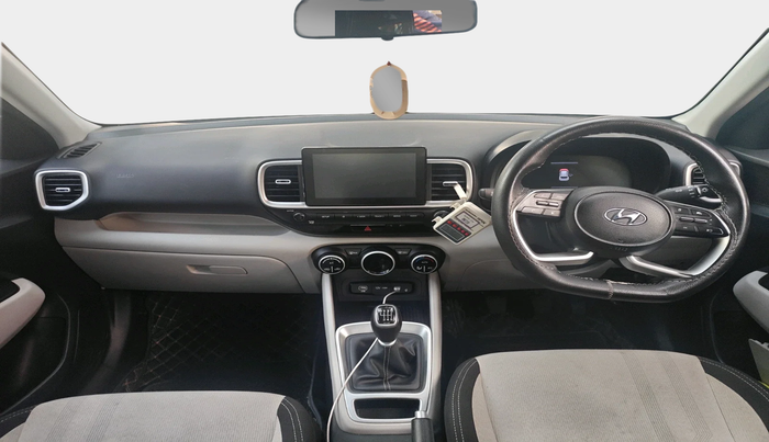 2023 Hyundai VENUE SX 1.5 CRDI, Diesel, Manual, 63,400 km, interior