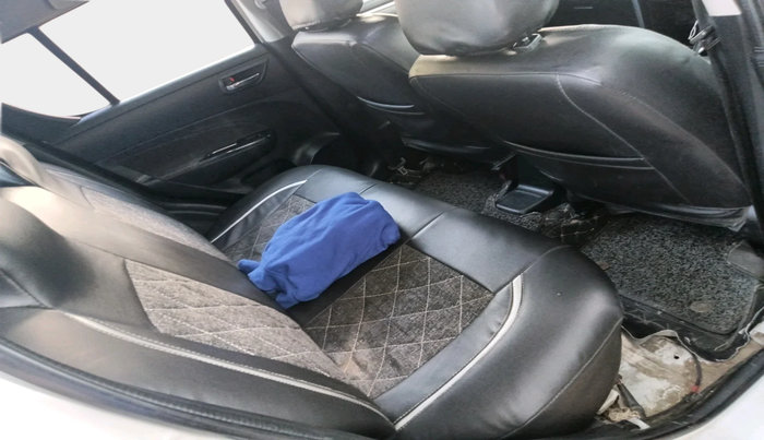2013 Maruti Swift VDI, Diesel, Manual, 1,29,112 km, interior
