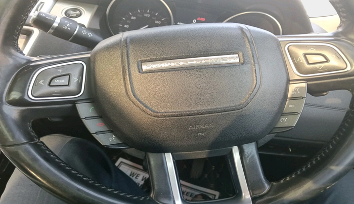 2018 Landrover Range Rover Evoque 2.0 L TD4 HSE, Diesel, Automatic, 1,46,050 km, interior