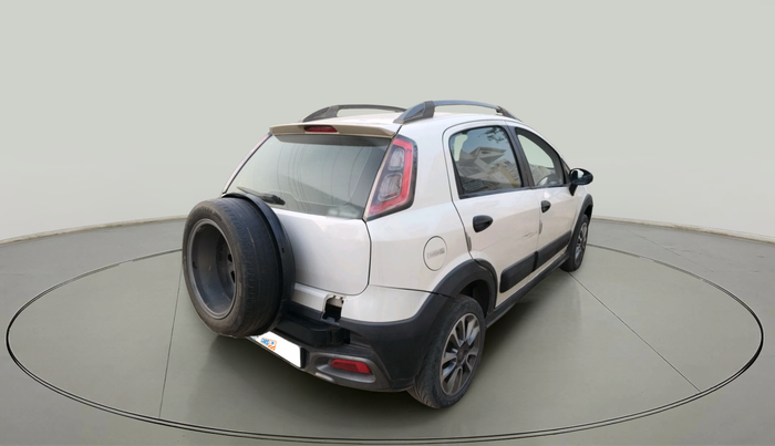 2014 Fiat Avventura EMOTION MULTIJET 1.3, Diesel, Manual, 1,25,890 km, exterior