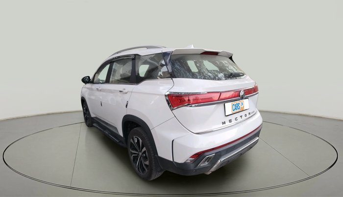 2024 MG HECTOR PLUS SHARP PRO 1.5 TURBO MT 7 STR, Petrol, Manual, 8,423 km, exterior