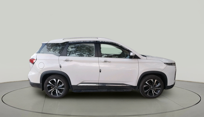 2024 MG HECTOR PLUS SHARP PRO 1.5 TURBO MT 7 STR, Petrol, Manual, 8,423 km, exterior