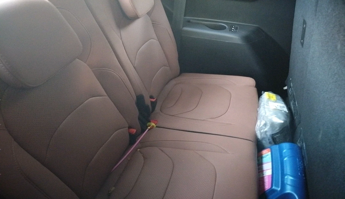 2024 MG HECTOR PLUS SHARP PRO 1.5 TURBO MT 7 STR, Petrol, Manual, 8,423 km, interior