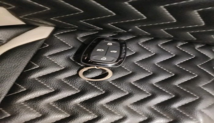 2022 Tata NEXON XZ PLUS DIESEL SUNROOF, Diesel, Manual, 10,802 km, interior