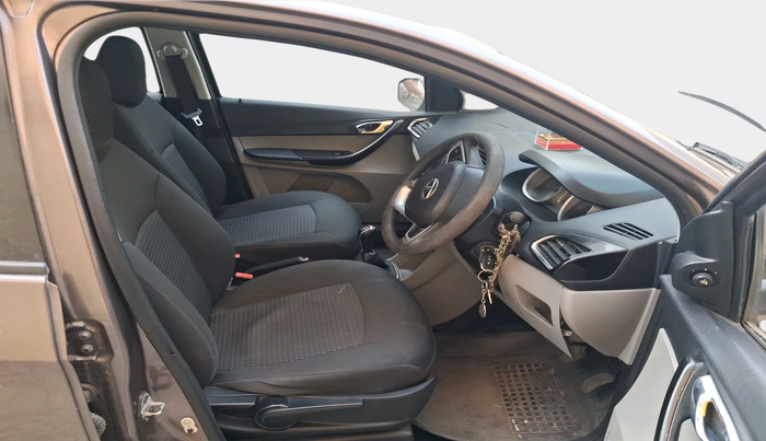 2017 Tata Tiago XZ PETROL, Petrol, Manual, 1,16,745 km, interior