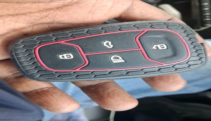 2021 Tata NEXON XZ PLUS PETROL SUNROOF, Petrol, Manual, 1,13,859 km, interior