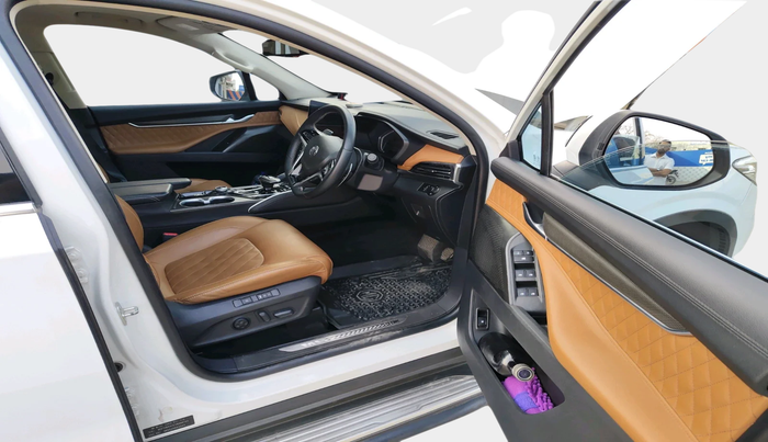 2022 MG GLOSTER SAVVY 6 STR 2.0 TWIN TURBO 4WD, Diesel, Automatic, 65,407 km, interior