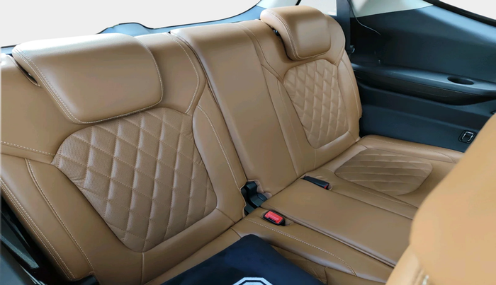 2022 MG GLOSTER SAVVY 6 STR 2.0 TWIN TURBO 4WD, Diesel, Automatic, 65,407 km, interior