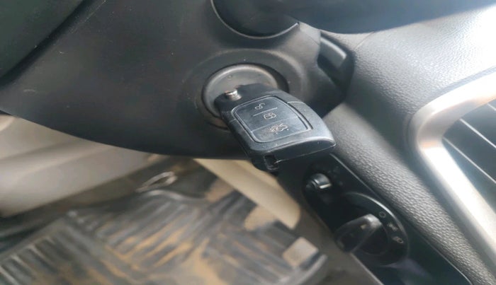 2014 Ford Ecosport TITANIUM 1.5L DIESEL, Diesel, Manual, 1,37,194 km, interior