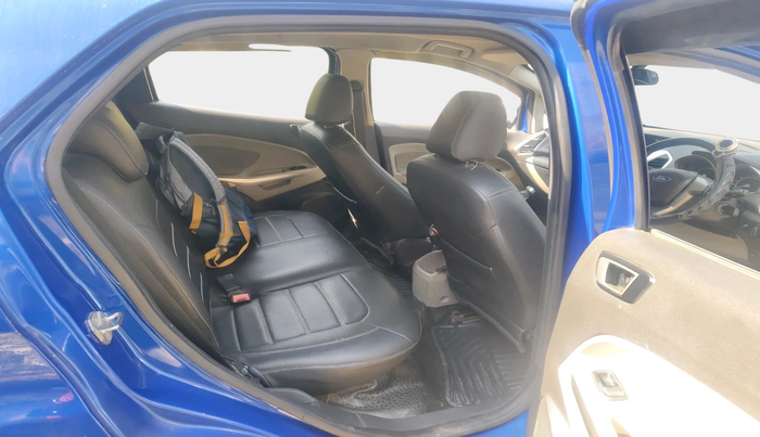 2014 Ford Ecosport TITANIUM 1.5L DIESEL, Diesel, Manual, 1,37,194 km, interior