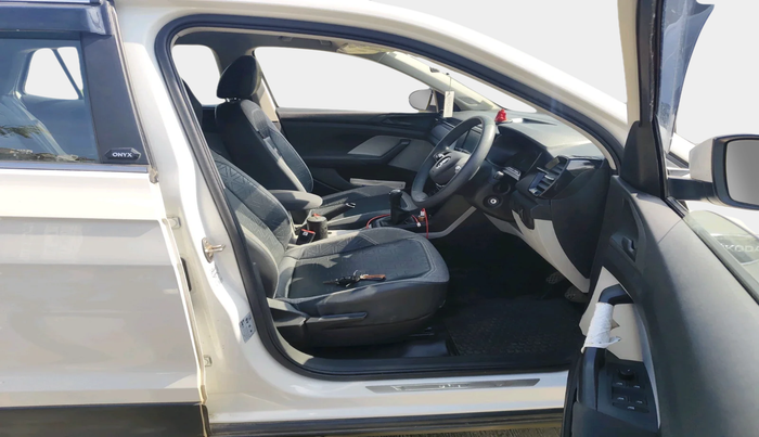 2023 Skoda KUSHAQ Active plus 1.0 TSI , Petrol, Manual, 36,131 km, interior