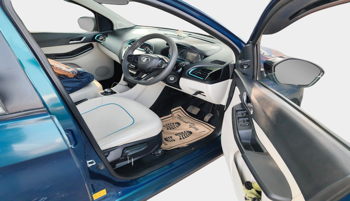 2023 Tata TIAGO EV XZ PLUS LONG RANGE, Electric, Automatic, 35,879 km, interior