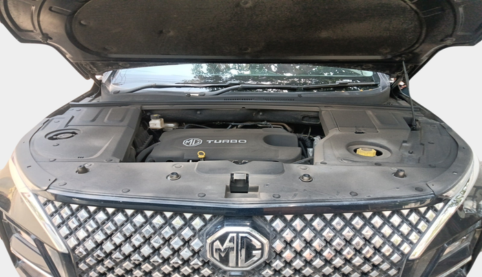 2023 MG HECTOR SMART 2.0 DIESEL, Diesel, Manual, 17,230 km, exterior