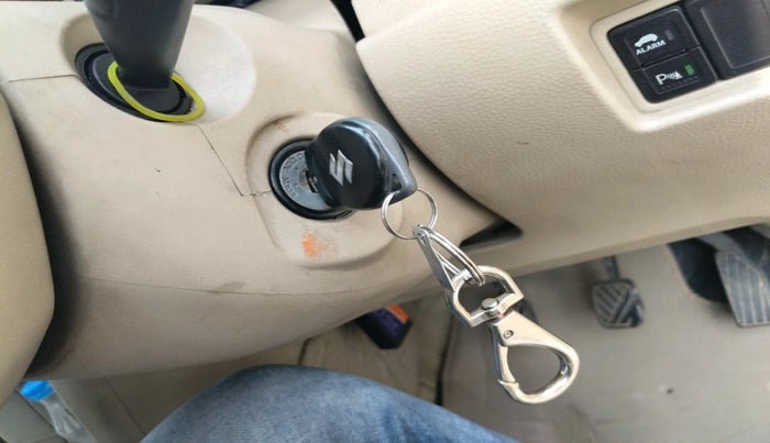 2016 Maruti Ertiga VXI, Petrol, Manual, 86,013 km, interior