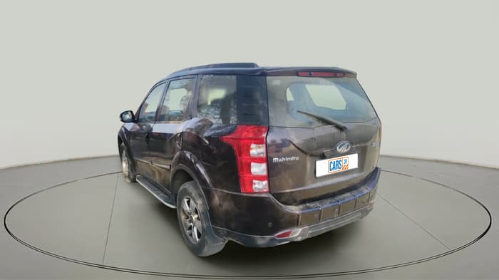 2015 Mahindra XUV500 W8, Diesel, Manual, 1,17,122 km, exterior