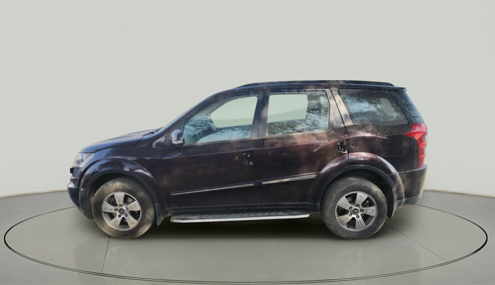 2015 Mahindra XUV500 W8, Diesel, Manual, 1,17,122 km, exterior