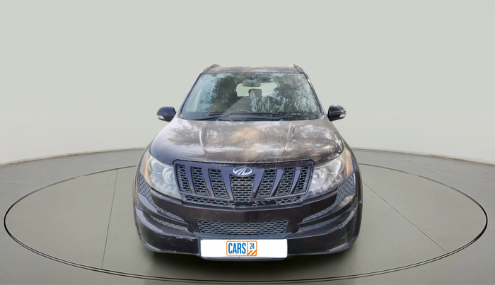 2015 Mahindra XUV500 W8, Diesel, Manual, 1,17,122 km, exterior