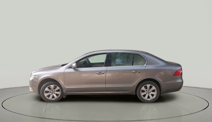 2011 Skoda Superb ELEGANCE 1.8 TSI AT, Petrol, Automatic, 95,088 km, exterior