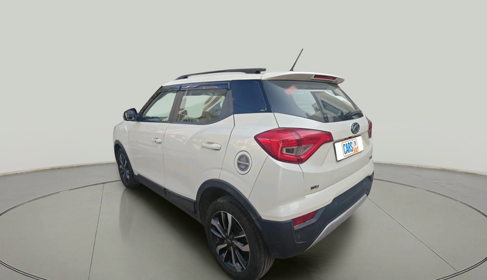 2021 Mahindra XUV300 W8 (O) 1.2 PETROL, Petrol, Manual, 76,808 km, exterior