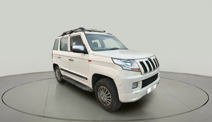 2016 Mahindra TUV300 T6, Diesel, Manual, 1,43,583 km, exterior