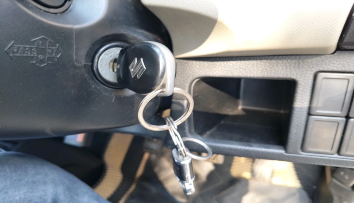 2015 Maruti Wagon R 1.0 VXI, Petrol, Manual, 47,056 km, interior