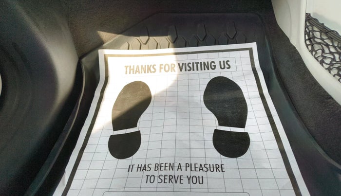 2018 Jeep Compass LIMITED (O) 1.4 PETROL AT, Petrol, Automatic, 83,384 km, interior