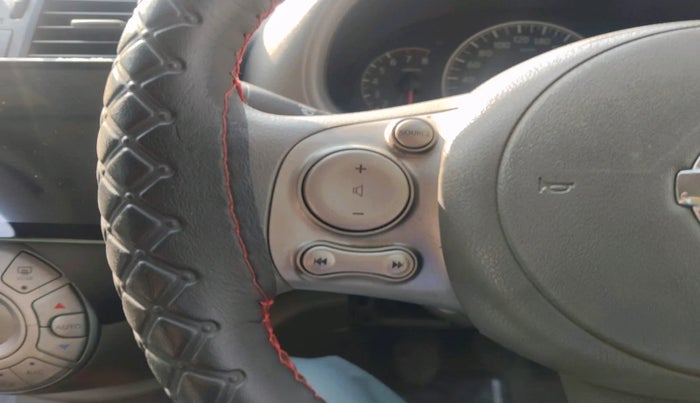 2011 Nissan Sunny XL, Petrol, Manual, 56,165 km, interior