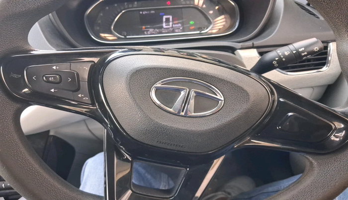 2022 Tata NEXON XZ PLUS DIESEL, Diesel, Manual, 51,074 km, interior