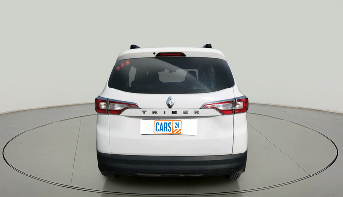 2024 Renault TRIBER RXE MT, Petrol, Manual, 10,248 km, exterior