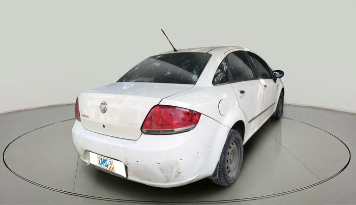 2011 Fiat Linea EMOTION 1.3, Diesel, Manual, 1,23,457 km, exterior