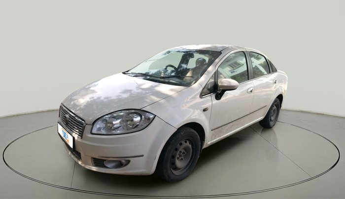 2011 Fiat Linea EMOTION 1.3, Diesel, Manual, 1,23,457 km, exterior