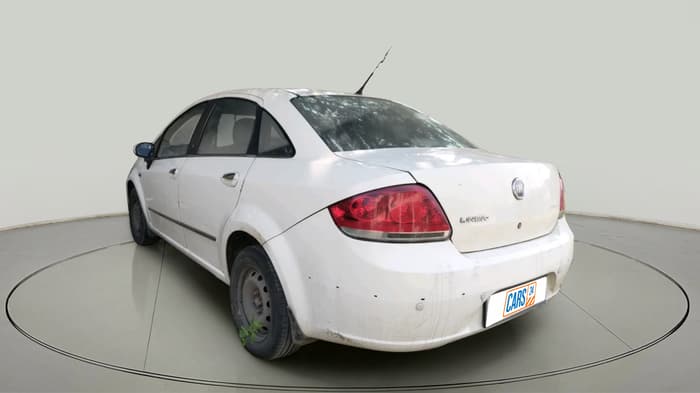 2011 Fiat Linea EMOTION 1.3, Diesel, Manual, 1,23,457 km, exterior