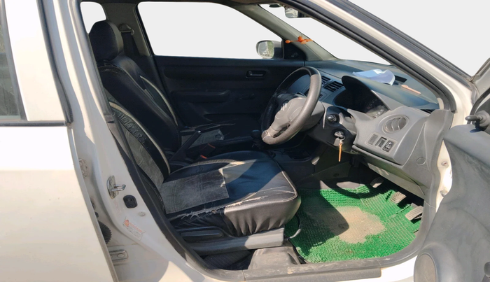 2016 Maruti Swift Dzire TOUR DIESEL, Diesel, Manual, 95,523 km, interior