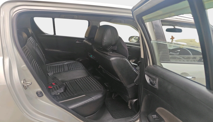 2016 Maruti Swift ZXI, Petrol, Manual, 2,10,761 km, interior
