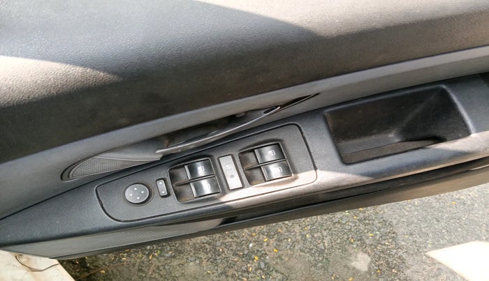 2011 Fiat Grand Punto EMOTION 1.2, Petrol, Manual, 5,152 km, interior