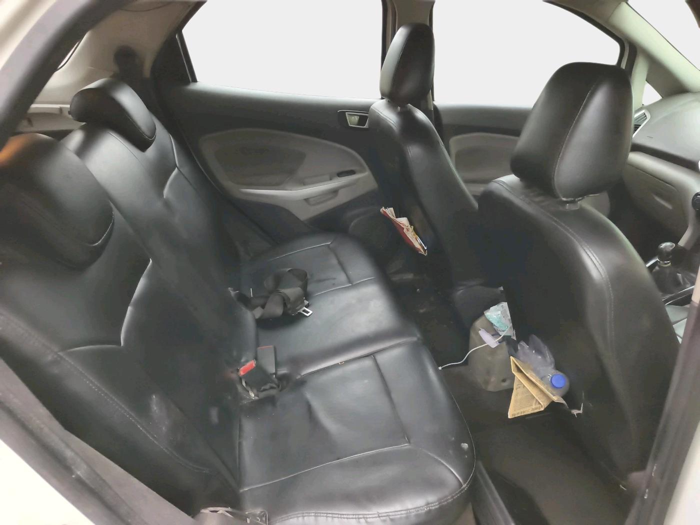 2014 Ford Ecosport TITANIUM 1.5L DIESEL, Diesel, Manual, 1,59,655 km, interior