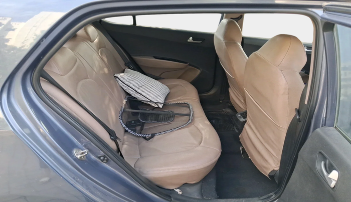 2013 Hyundai Grand i10 SPORTZ 1.2 KAPPA VTVT, Petrol, Manual, 1,02,812 km, interior