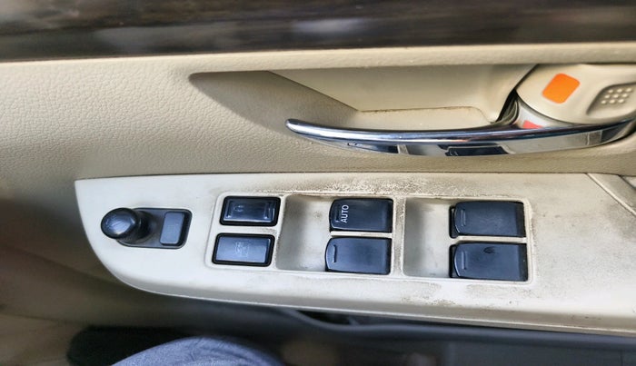 2020 Maruti Ertiga ZDI+ 1.5, Diesel, Manual, 2,96,221 km, interior