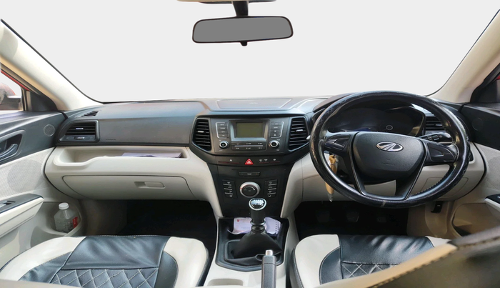 2019 Mahindra XUV300 W4 1.5 DIESEL, Diesel, Manual, 1,48,603 km, interior