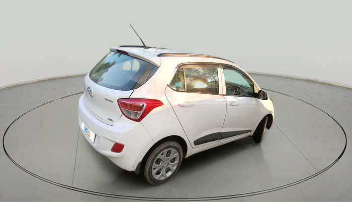 2016 Hyundai Grand i10 SPORTZ 1.2 KAPPA VTVT, Petrol, Manual, 79,673 km, exterior